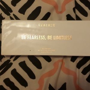 RealHer blush kit